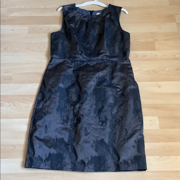 Gray Jacquard Loft Dress - Picture 2 of 5